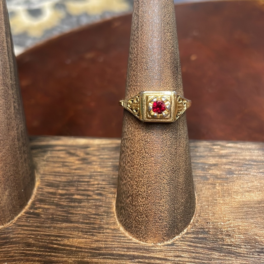 Vintage Ruby 18k Gold Plated Antique Art Noveau Ring size 5 3/4